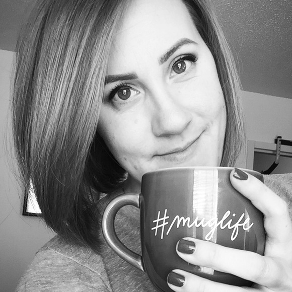 Meet your Posher, Justene - Picture 2 of 3